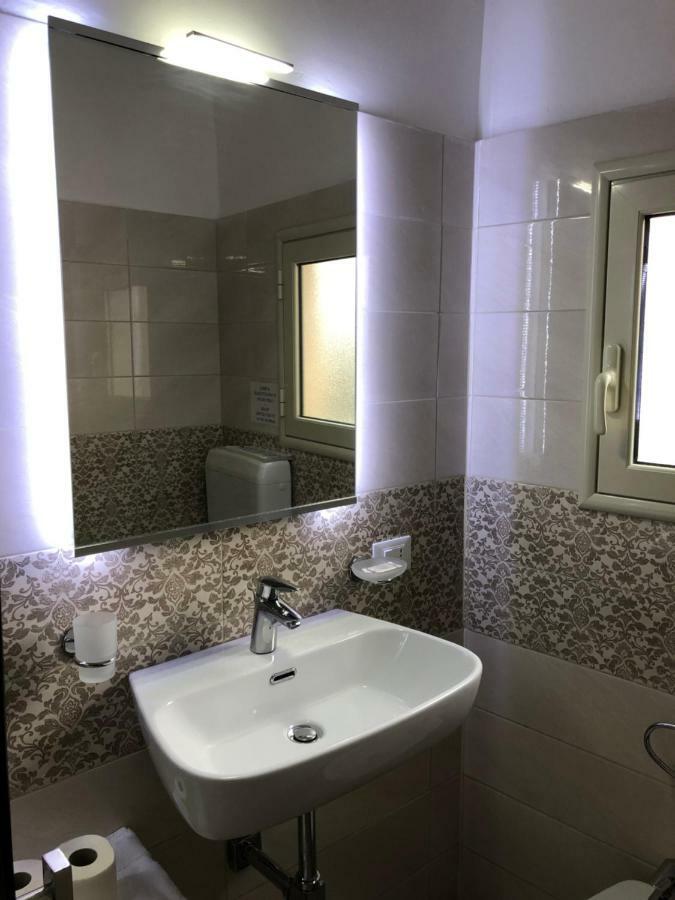 Apartment Rua Formaggi Palermo Exterior foto